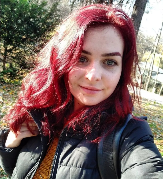 Герои обороны Мариуполя открыли матч Динамо-Шахтер: &quot;Пташка&quot; исполнила гимн, а Дианов сделал первый удар (видео)